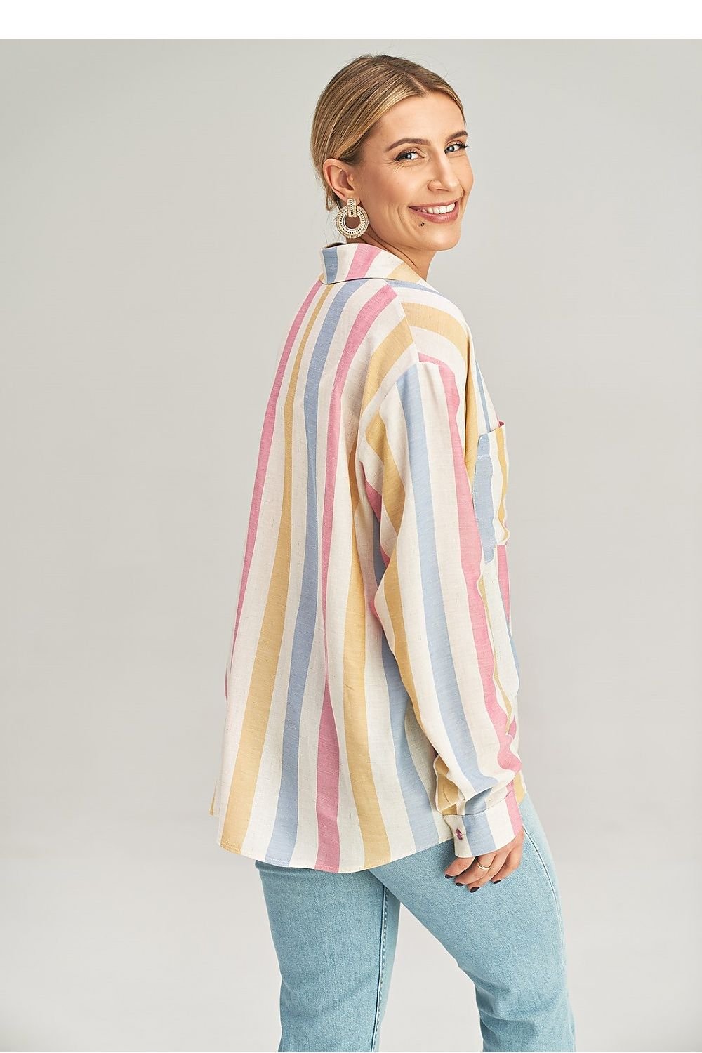 Women's Loose shirt with long, drooping sleeves