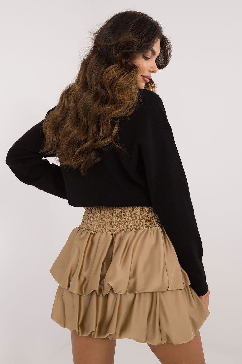 Stylish mini skirt with ruffles