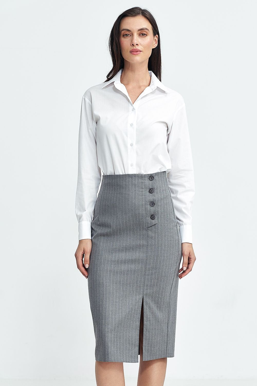 This skirt is a combination of classic and modern for women