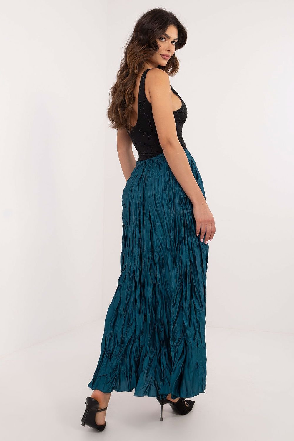 Elegant skirt ideal for everyday, work, formal occasions and events