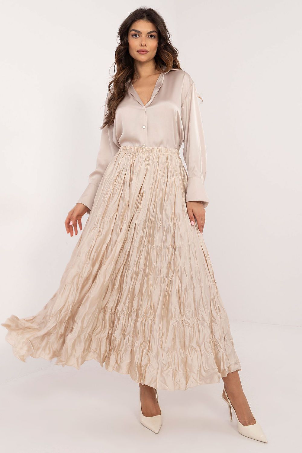 Elegant skirt ideal for everyday, work, formal occasions and events