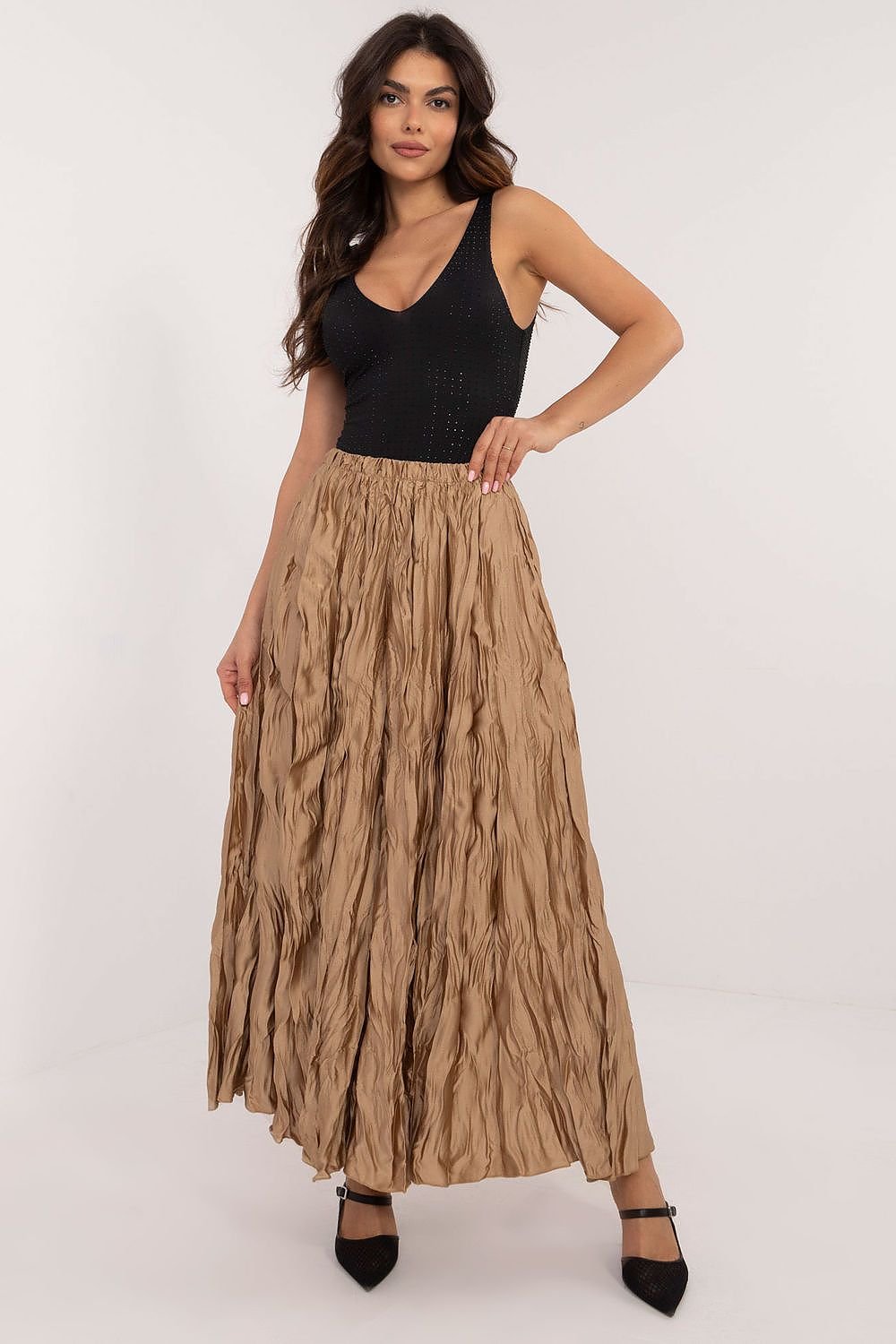 Elegant skirt ideal for everyday, work, formal occasions and events