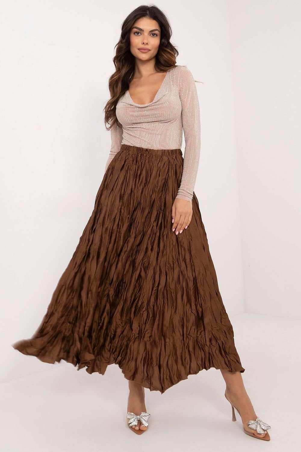 Elegant skirt ideal for everyday, work, formal occasions and events