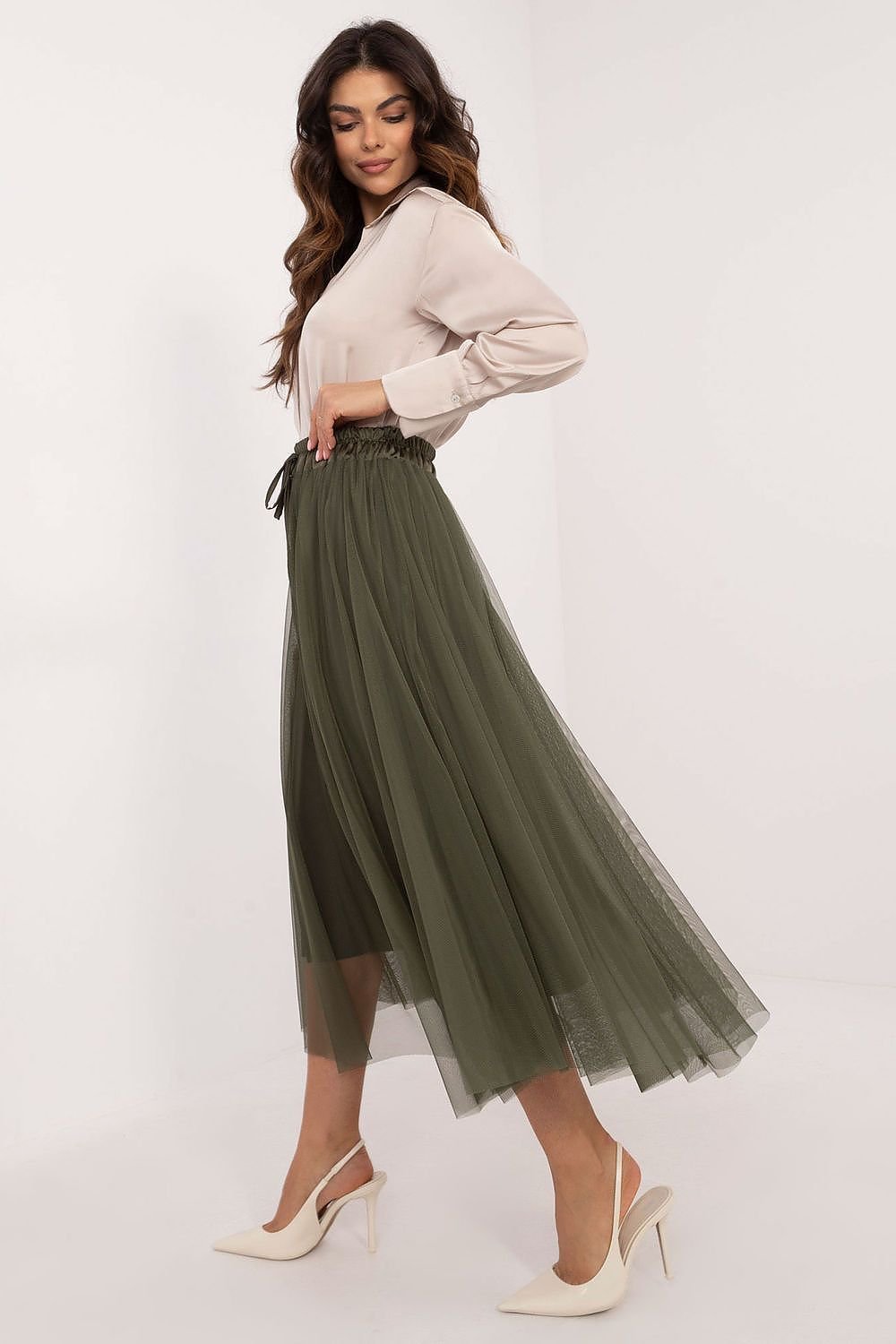 Casual tulle midi skirt, perfect for everyday outings