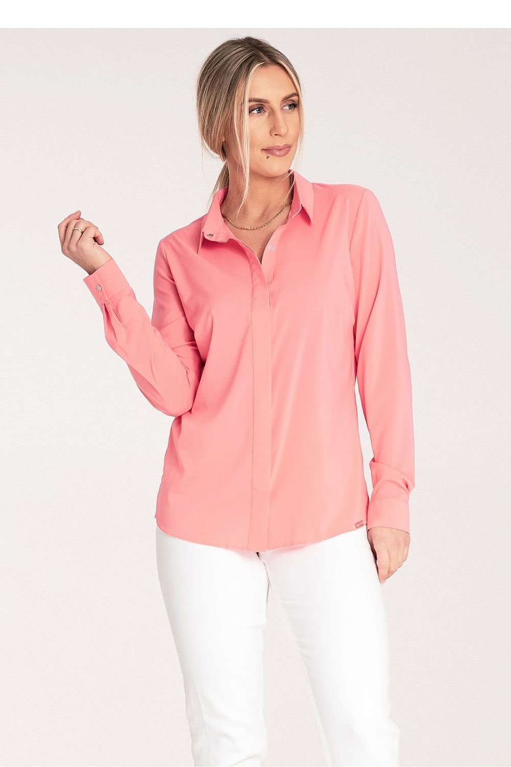 Long sleeve Classic women's shirt