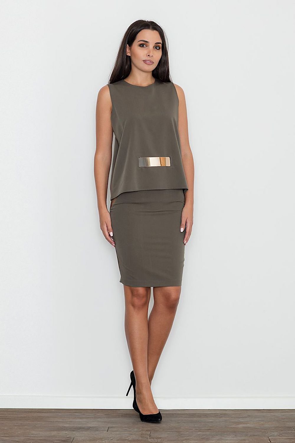 Elegant set in a simple version. A blouse with a midi pencil skirt