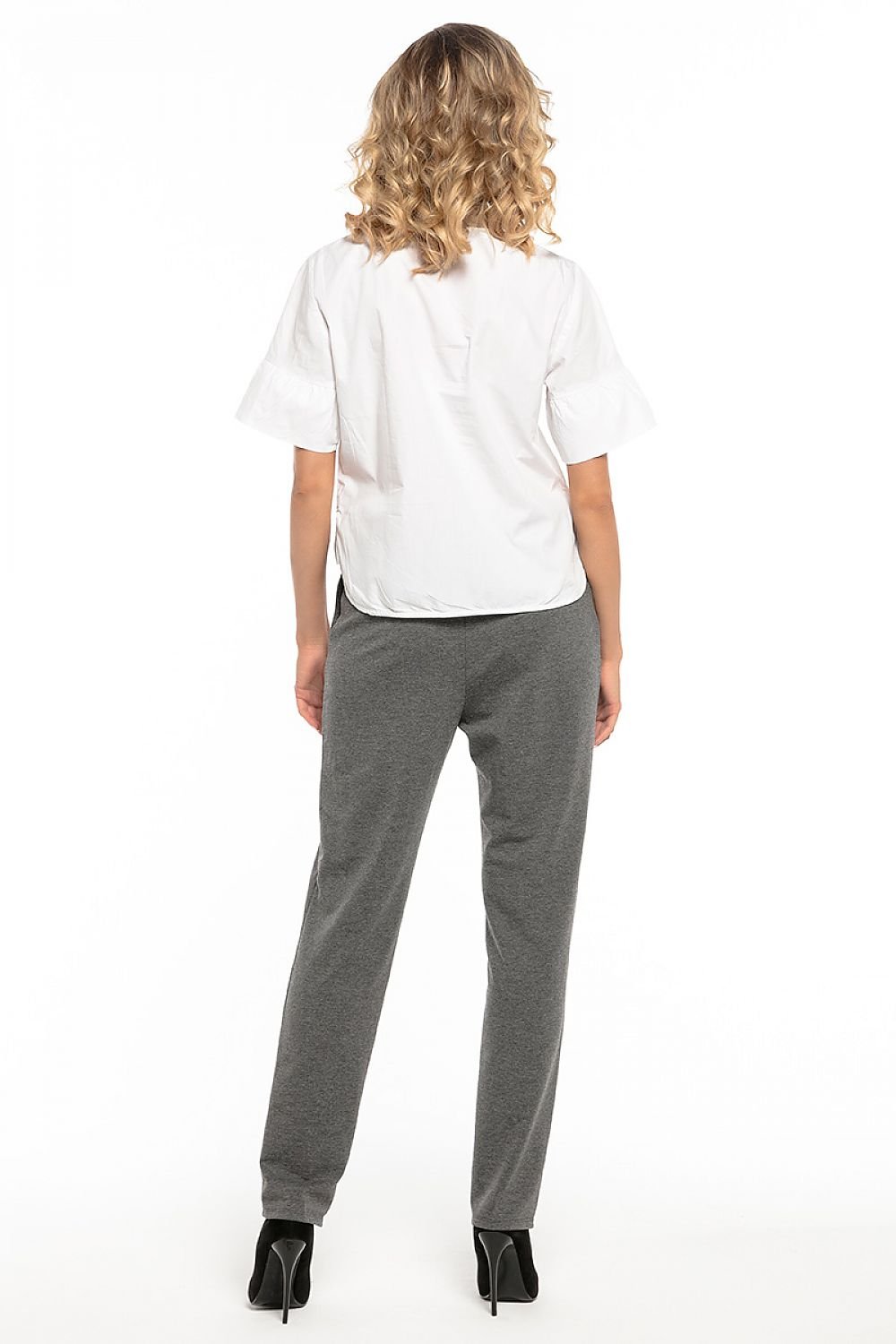 Elegant trousers with edge and pockets