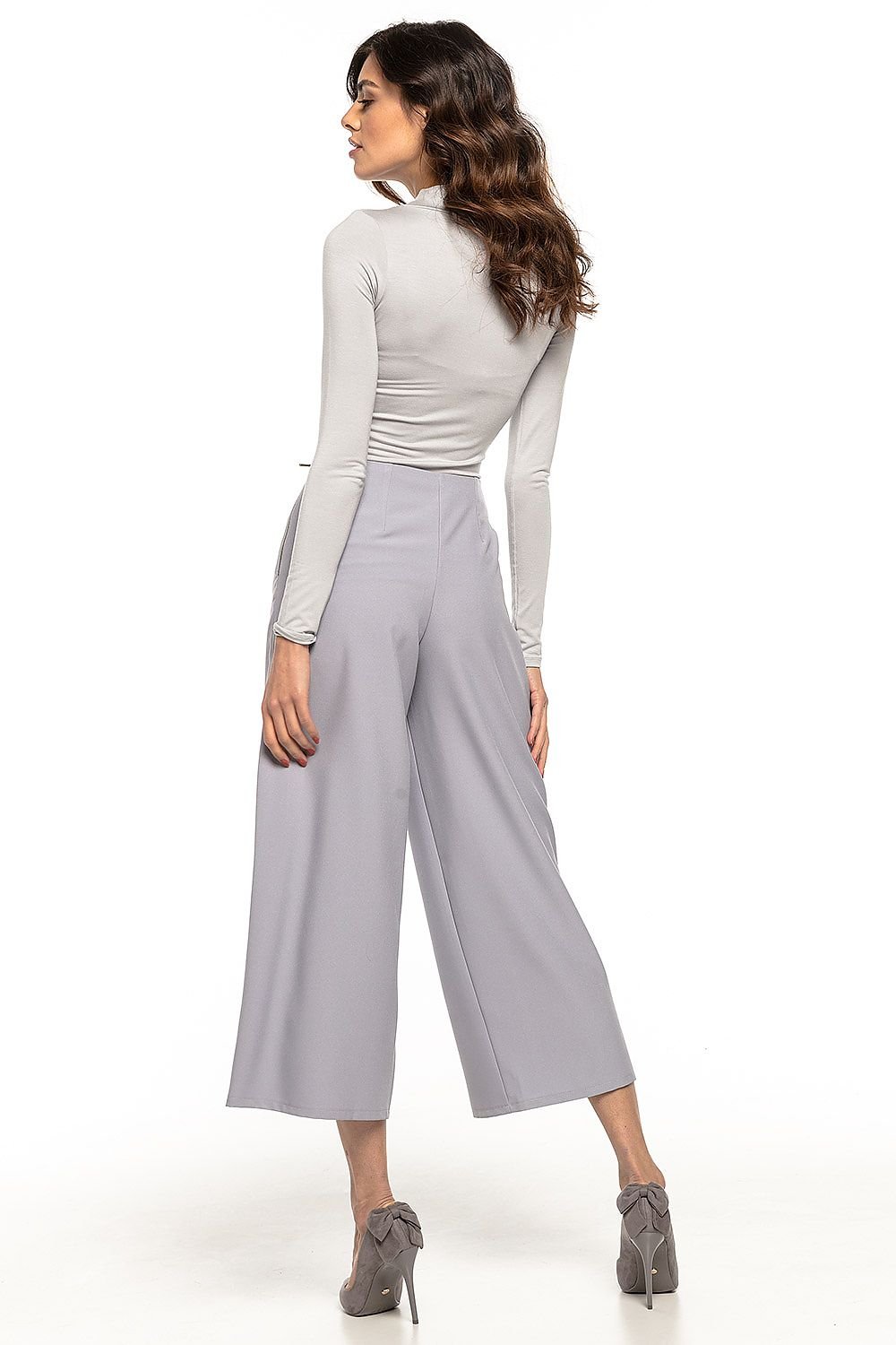 High waisted trousers