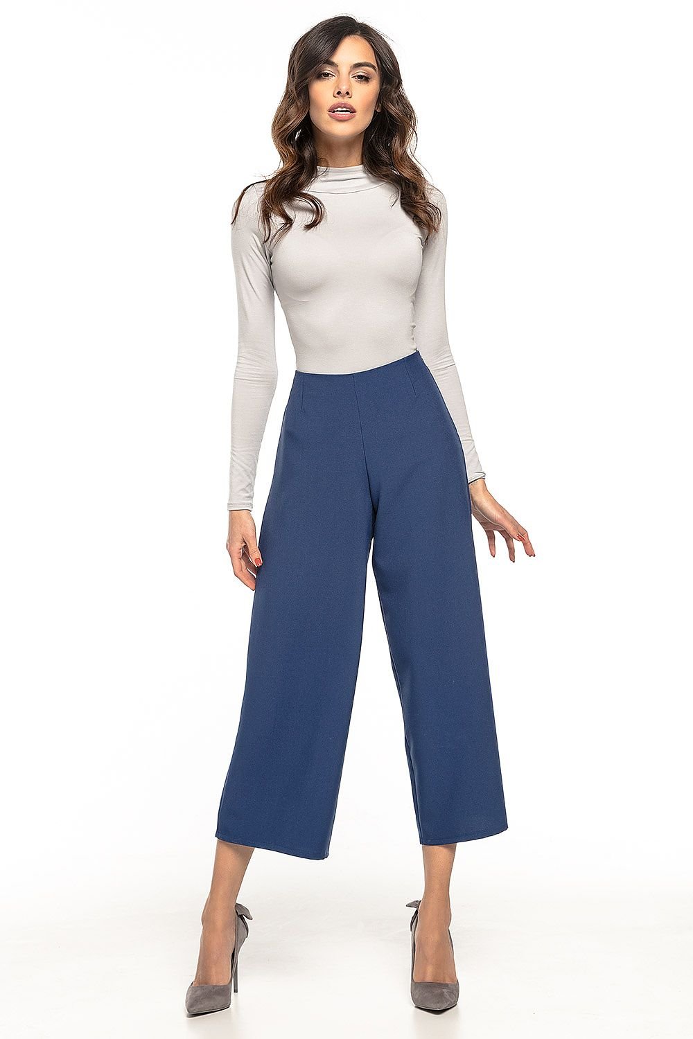 High waisted trousers