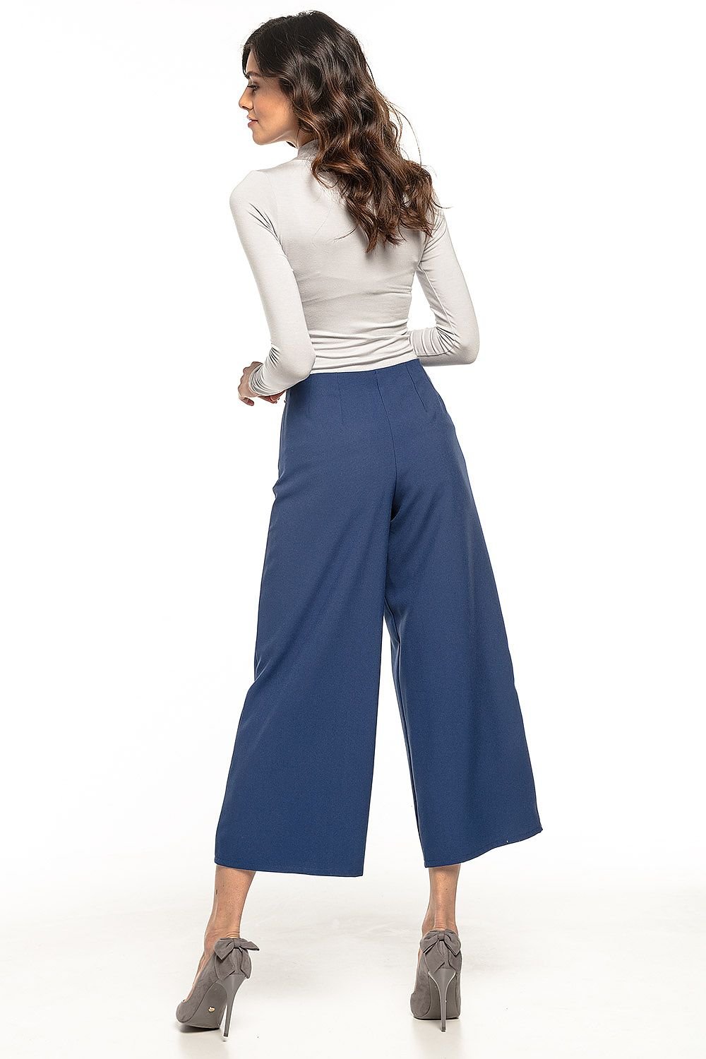 High waisted trousers