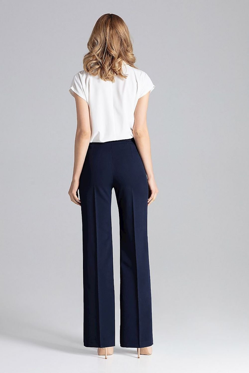 Long pants with a covered zipper