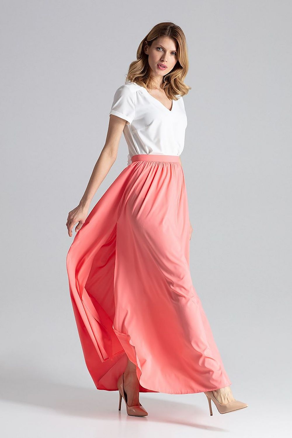 Long wide skirt with side slits