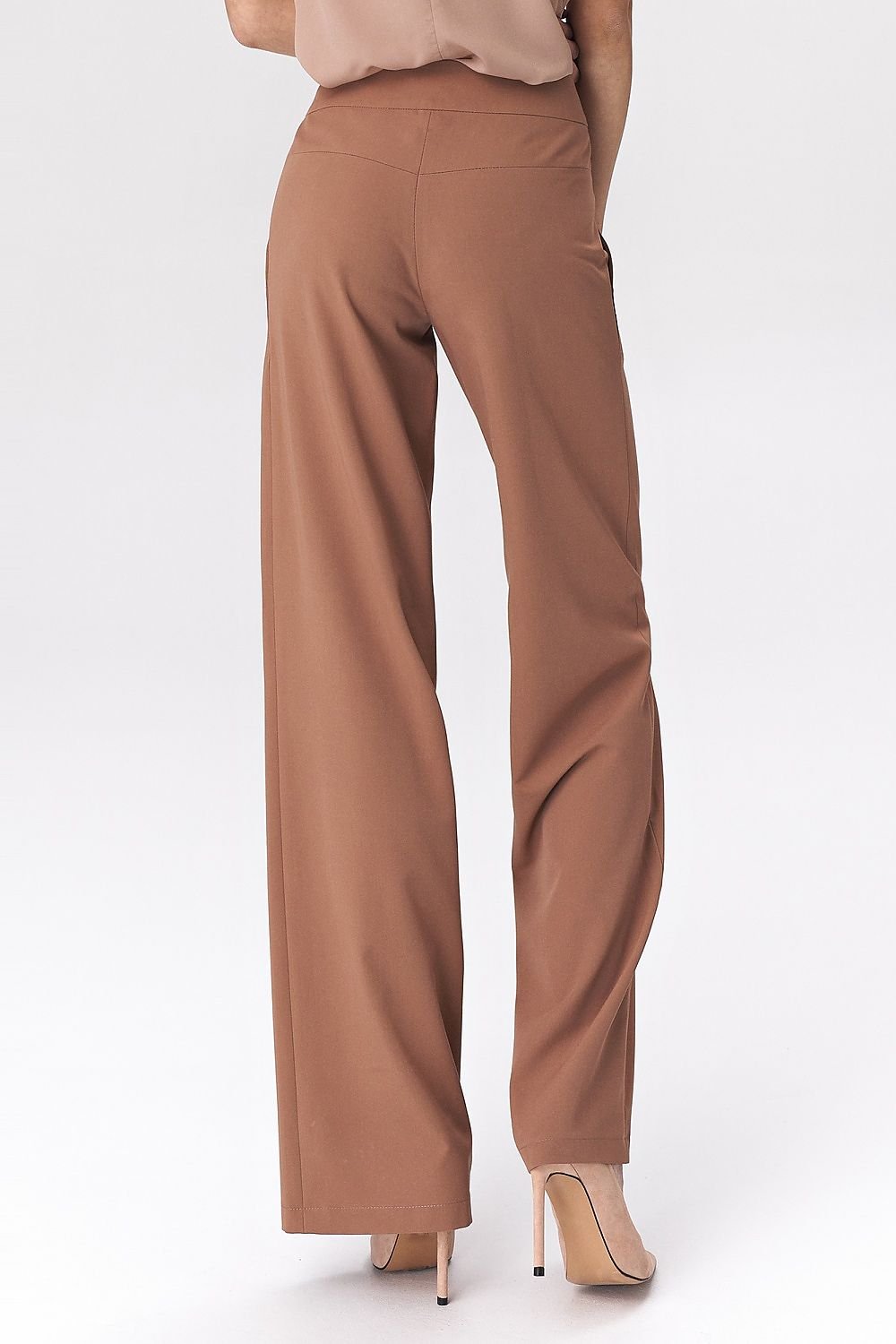 women's trousers in a fashionable palazzo cut