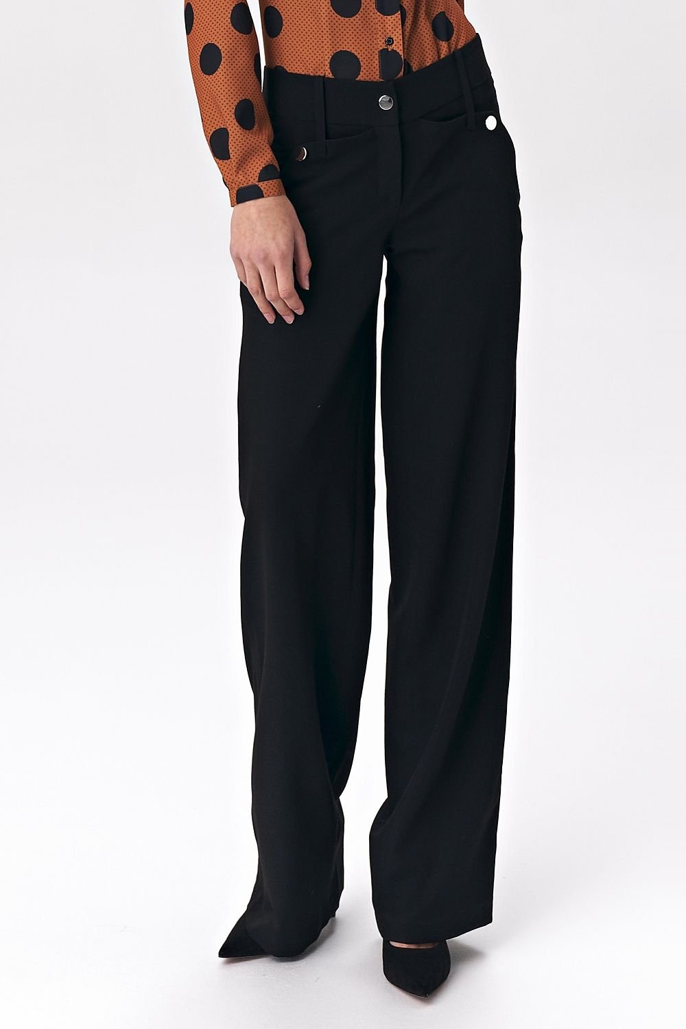 women's trousers in a fashionable palazzo cut