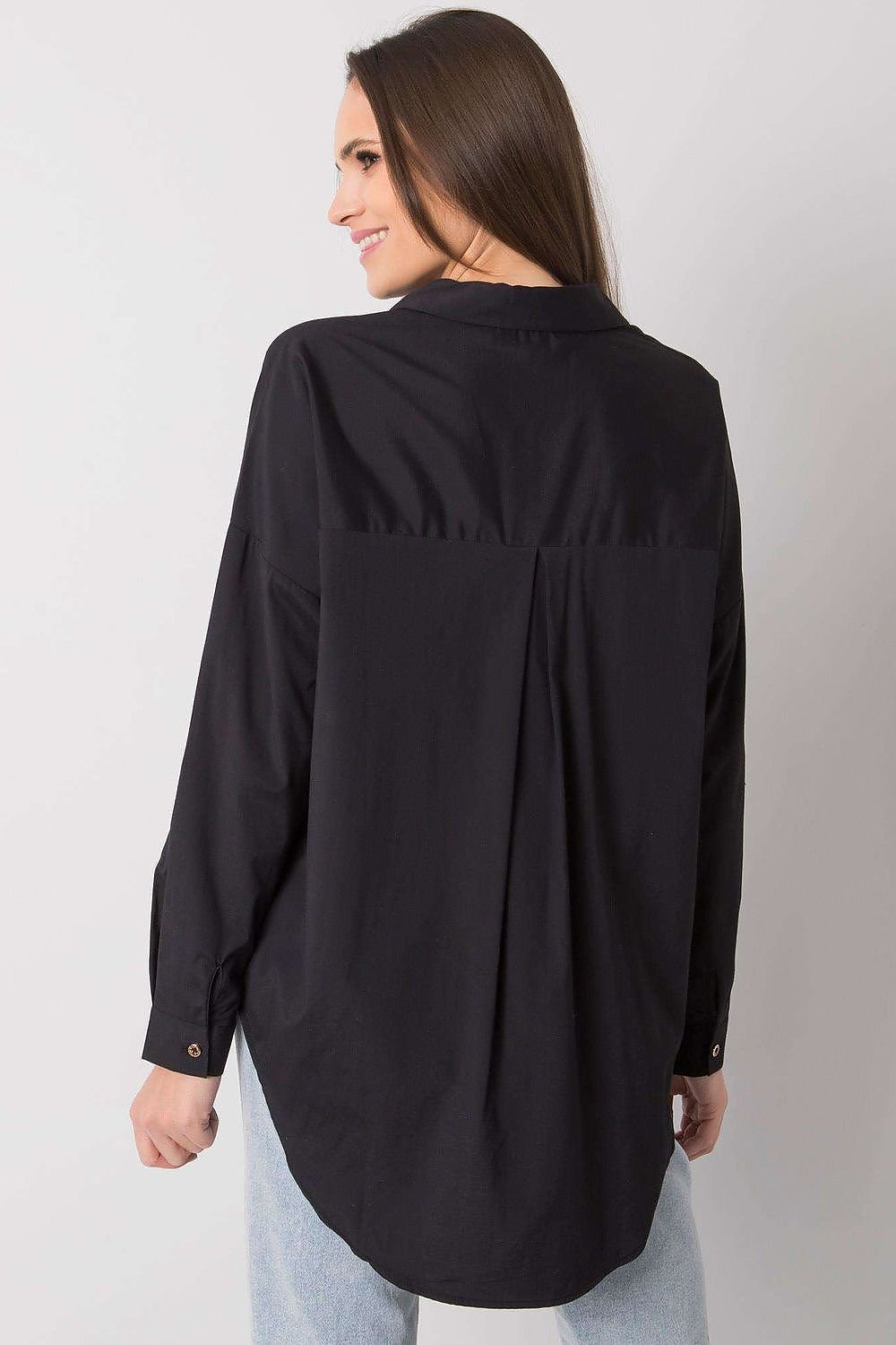 Women fashion long sleeve shirt with a casual cut, button down closure