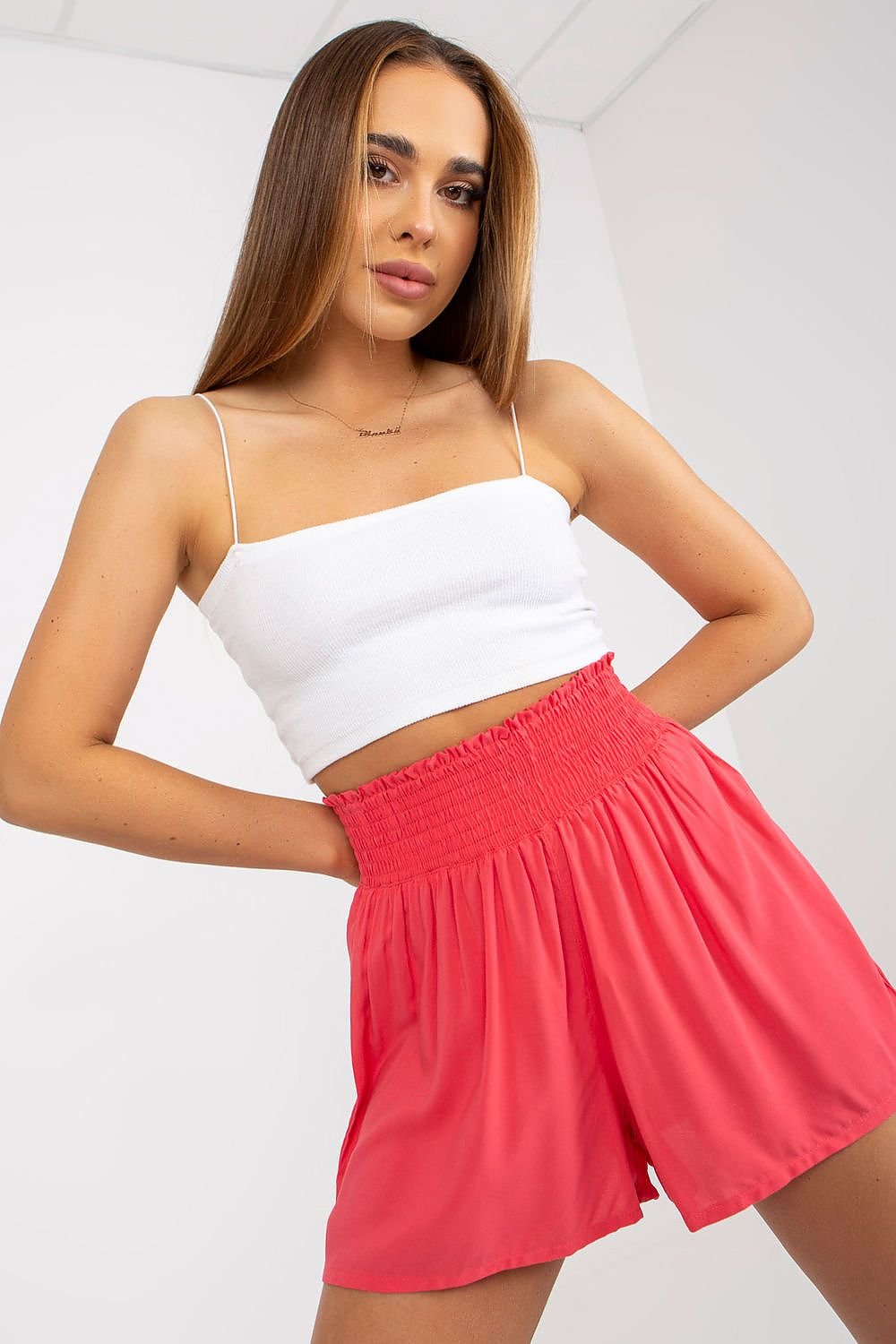 Women's shorts with a loose cut & high waist