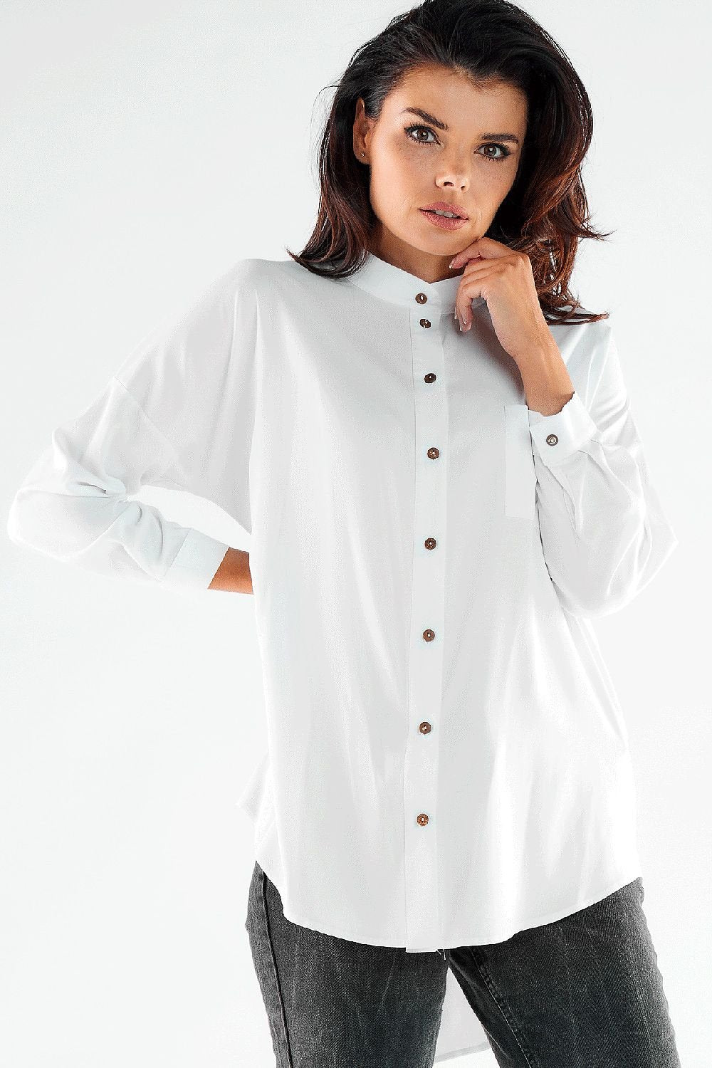 Women Elegant stand-up shirt with long sleeves