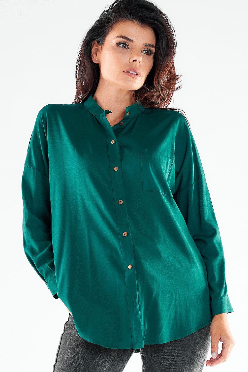 Women Elegant stand-up shirt with long sleeves