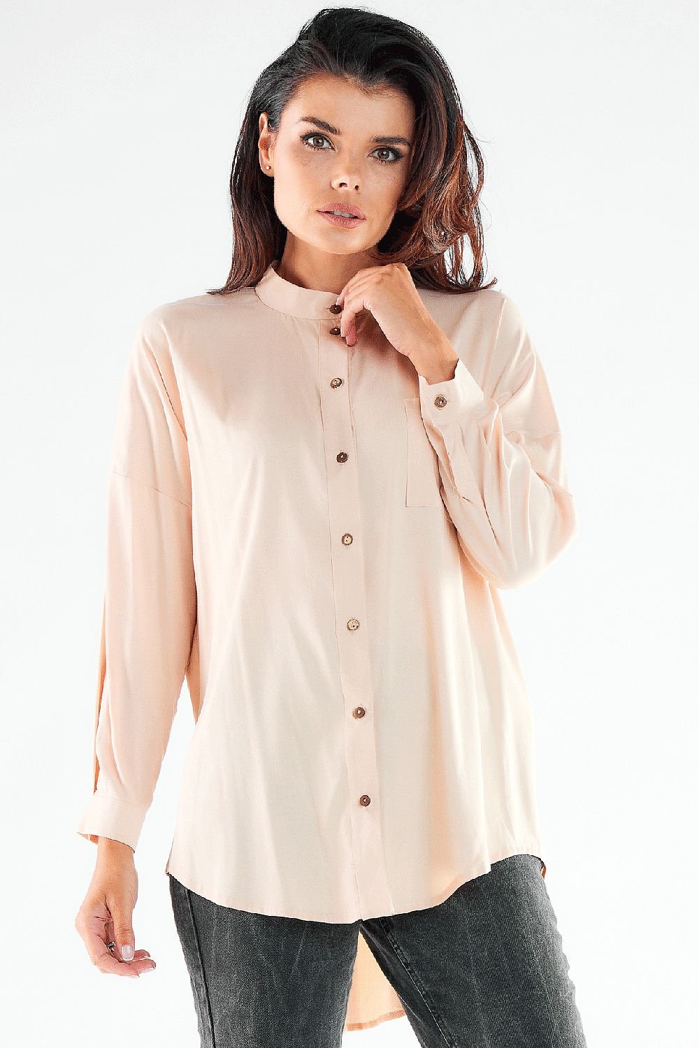 Women Elegant stand-up shirt with long sleeves