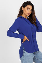 Women's button-down shirt with long sleeves