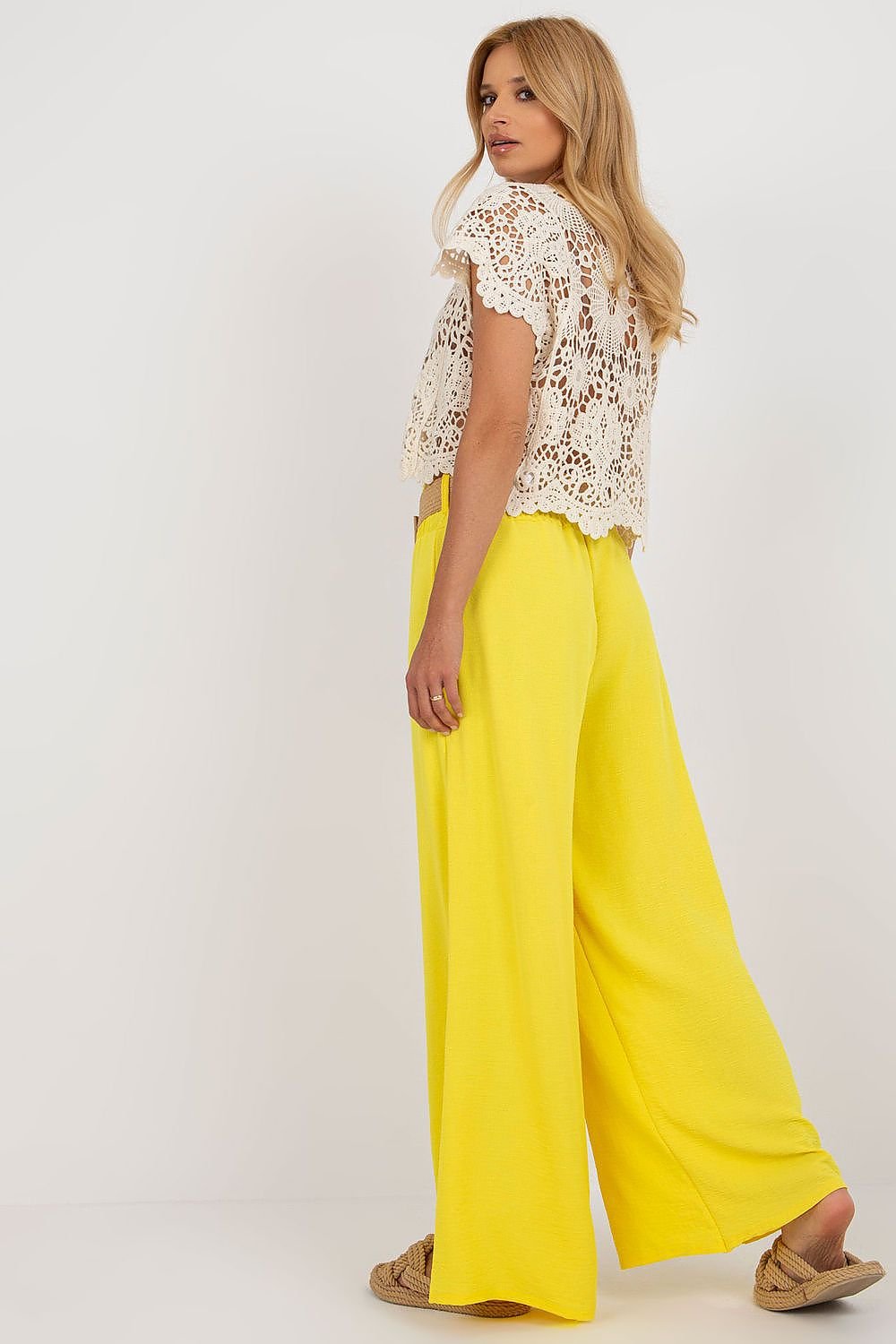 Long fabric pants with high waist