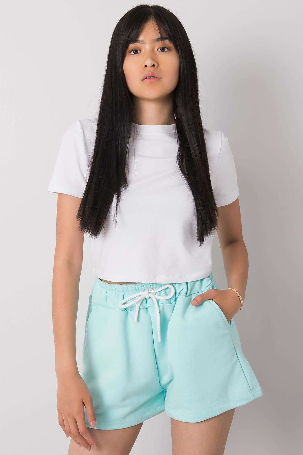 cotton shorts with elastic waistband