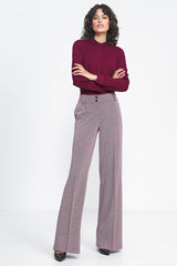 women slim-fitting pants