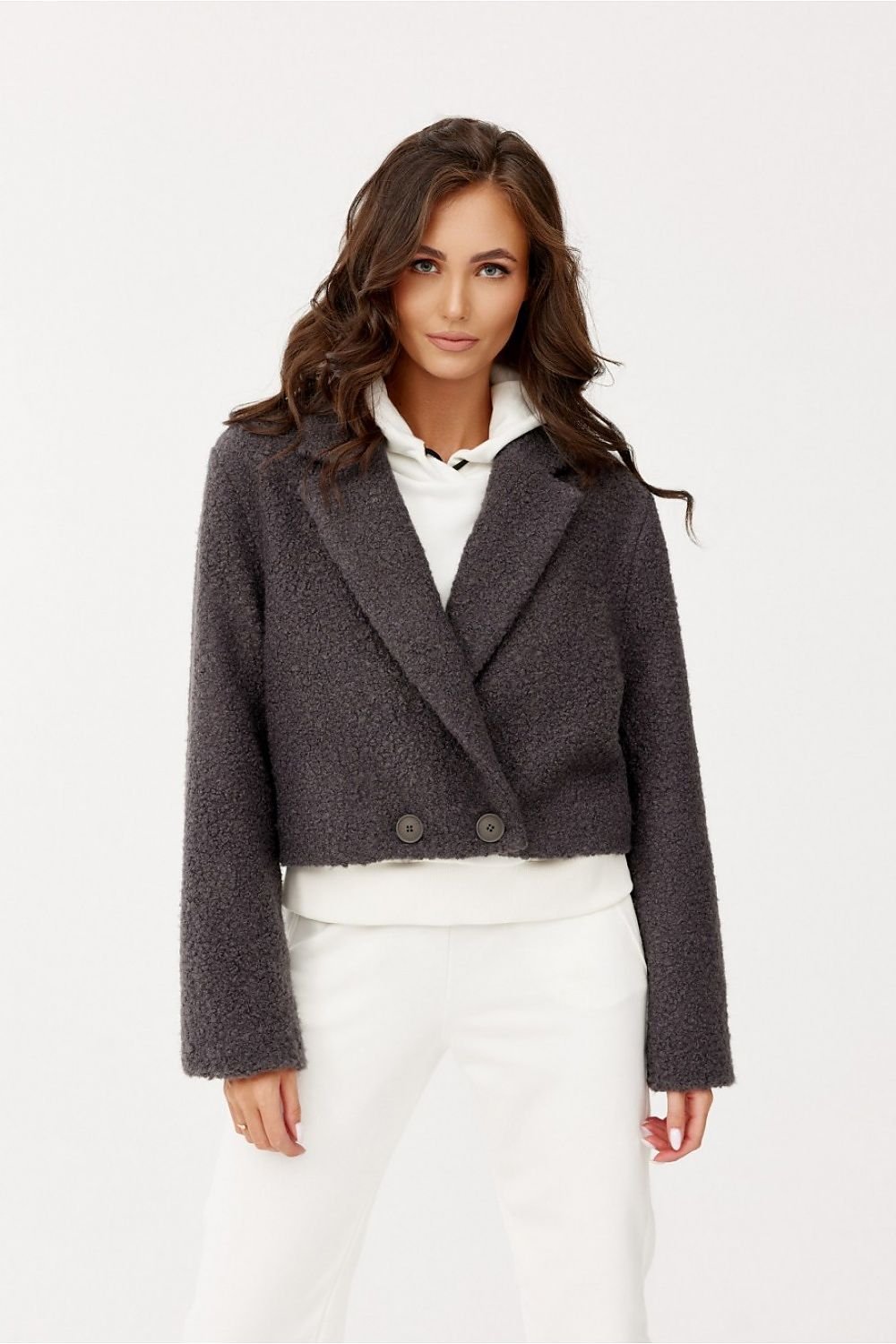 Short two button jacket with long sleeves