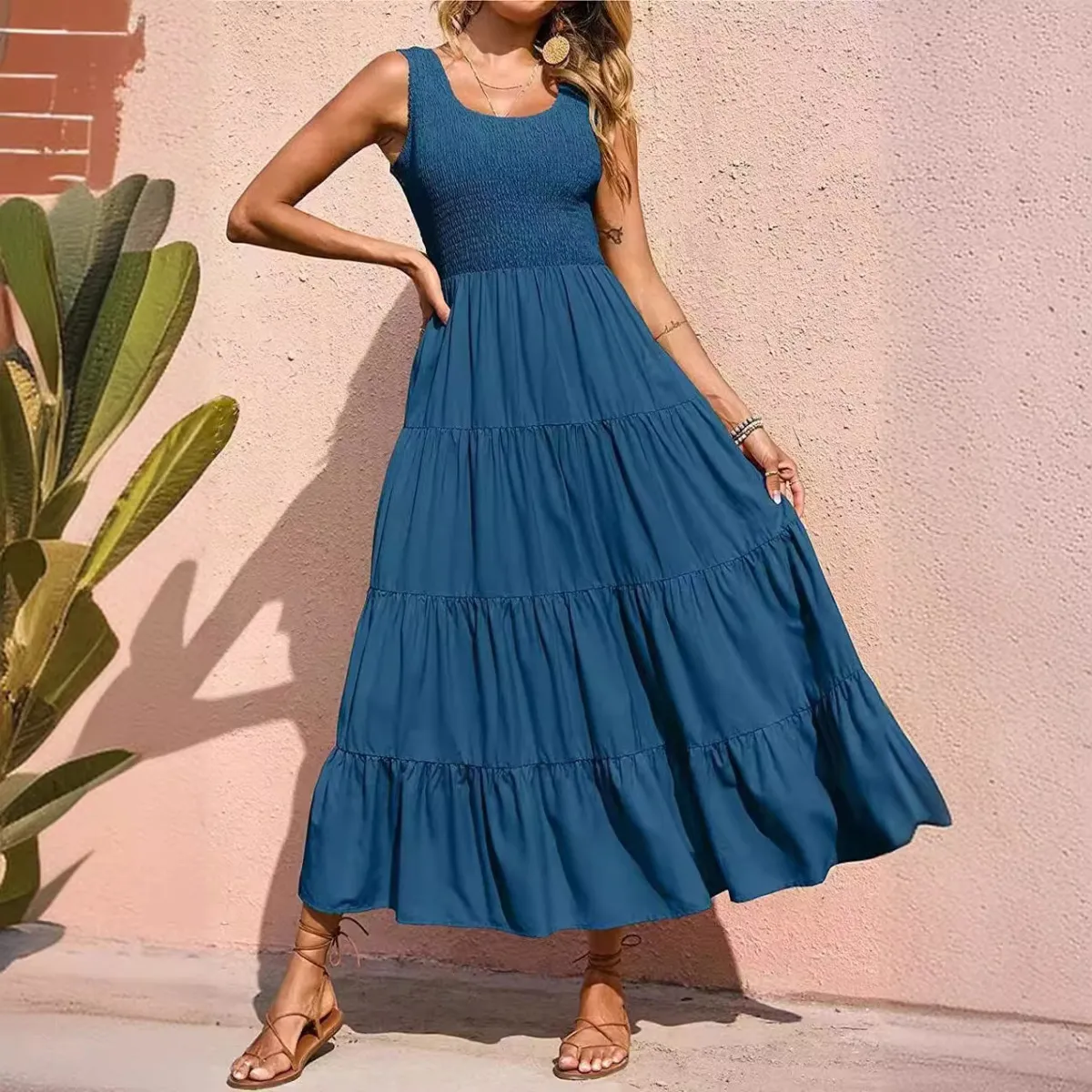 Solid Color Sleeveless Strap Pleated Maxi Dress